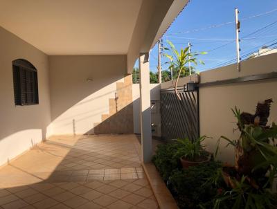 Casa para Venda, em Presidente Prudente, bairro Jardim Paulista, 3 dormitrios, 3 banheiros, 1 sute, 2 vagas