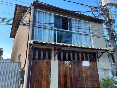 Casa para Venda, em Rio das Ostras, bairro Cidade Praiana, 2 dormitrios, 3 banheiros, 2 sutes, 1 vaga