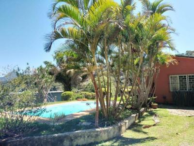 Casa para Venda, em Terespolis, bairro Golfe, 3 dormitrios, 4 banheiros, 1 vaga