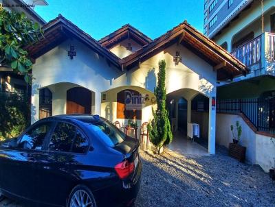 Casa para Venda, em Balnerio Piarras, bairro Itacolomi, 3 dormitrios, 3 banheiros, 1 sute, 3 vagas