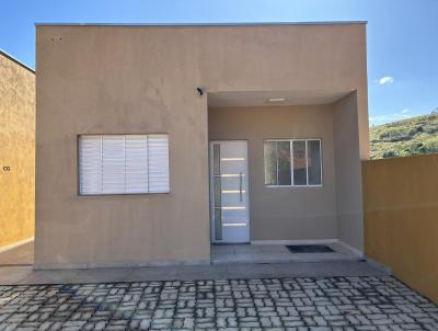 Casa para Venda, em Piracaia, bairro Residencial Santa Helena, 2 dormitrios, 1 banheiro, 2 vagas