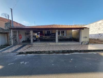 Casa para Venda, em Alfenas, bairro Santa Maria, 3 dormitrios, 3 banheiros, 1 sute, 4 vagas