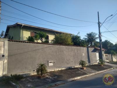 Casa Plana/Usada para Venda, em Saquarema, bairro Morro da Cruz, 3 dormitórios, 3 banheiros, 1 suíte, 7 vagas