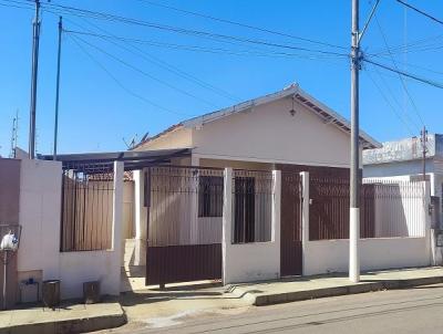 Lote para Venda, em Carmo do Paranaíba, bairro BAIRRO ROSARIO, 3 dormitórios, 2 banheiros, 2 vagas