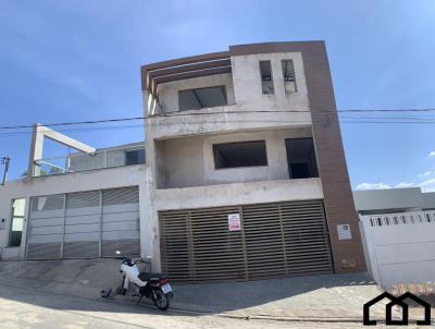Casa para Venda, em Formiga, bairro Altos dos Pinheiros, 3 dormitrios, 1 banheiro, 1 sute, 2 vagas