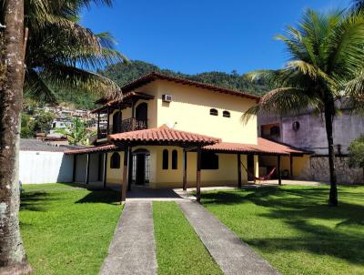 Casa para Venda, em Angra dos Reis, bairro Encruzo da Enseada (Cunhambebe), 3 dormitrios, 3 banheiros, 1 sute, 4 vagas