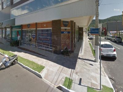 Comercial para Locao, em Osrio, bairro Centro, 2 banheiros