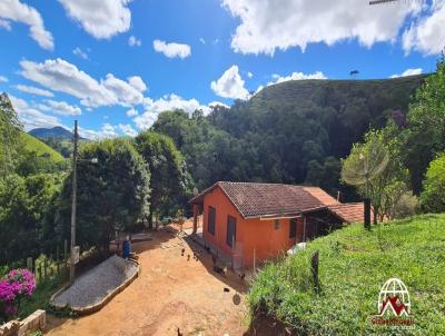 Stio para Venda, em Taubat, bairro rea Rural De Taubat, 3 dormitrios, 2 banheiros, 1 sute, 2 vagas