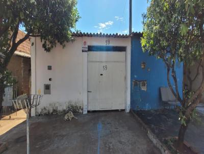 Casa para Venda, em Leme, bairro Jardim Residencial Quglia, 2 dormitrios, 1 banheiro, 1 vaga