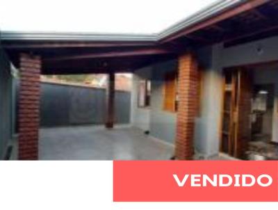 Casa para Venda, em Jaguarina, bairro Jardim Pinheiros, 3 dormitrios, 1 banheiro, 2 vagas