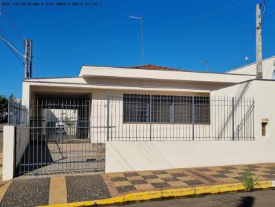 Casa para Locao, em Pirassununga, bairro CENTRO