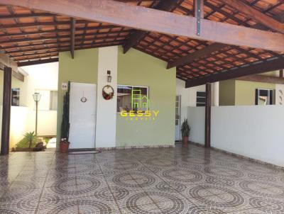 Casa para Venda, em Itapetininga, bairro Vila Italiana, 2 dormitrios, 1 banheiro, 1 sute, 2 vagas