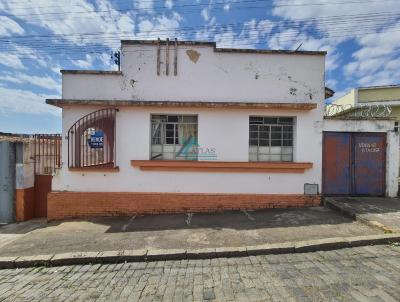 Casa para Venda, em Campo Belo, bairro Vila Arandutaba, 3 dormitrios, 1 banheiro, 2 vagas