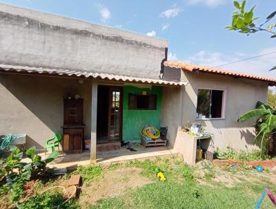 Casa para Venda, em Saquarema, bairro Leigos, 2 dormitrios, 1 banheiro, 1 vaga