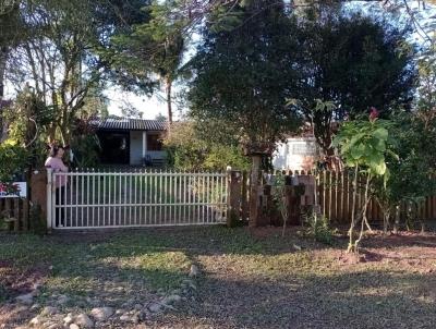 Casa para Venda, em Guaratuba, bairro Nereidas, 2 dormitrios, 1 banheiro, 2 vagas