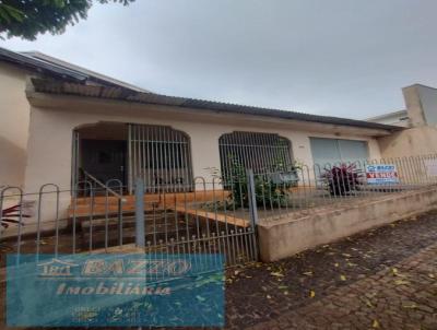 Casa para Venda, em Adamantina, bairro Centro, 4 dormitórios, 2 banheiros, 1 vaga