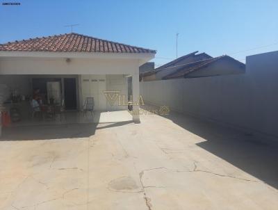 Casa para Venda, em Araatuba, bairro Jardim Brasil, 3 dormitrios, 3 banheiros, 1 sute, 2 vagas