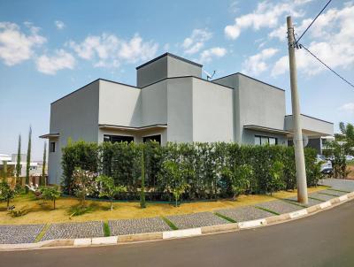 Casa para Venda, em Mogi Guaçu, bairro Condomínio Santa Mônica Mogi Guaçu, 3 dormitórios, 2 banheiros, 1 suíte, 2 vagas
