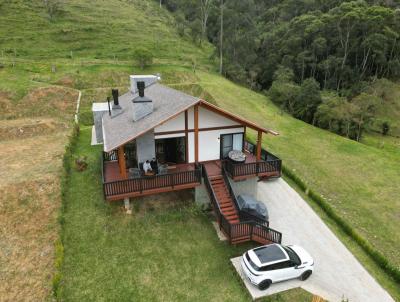 Casa para Venda, em Rancho Queimado, bairro Invernadinha, 4 dormitrios, 4 banheiros, 2 sutes, 8 vagas