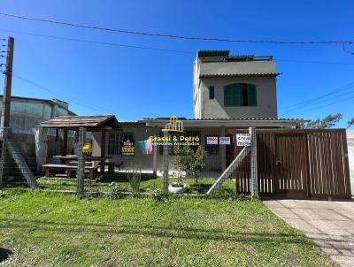 Casa para Venda, em Tramanda, bairro Zova Nova Sul, 6 dormitrios, 5 banheiros, 1 vaga