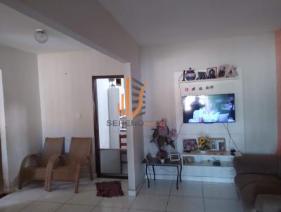 Casa para Venda, em Uberlndia, bairro Planalto, 5 dormitrios, 2 banheiros, 3 vagas