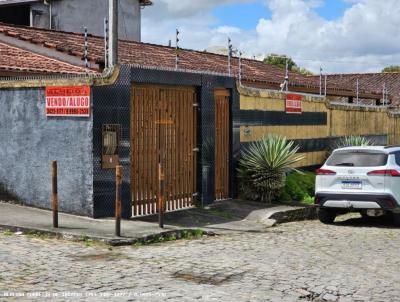 Casa para Venda, em Alagoinhas, bairro Centro, 4 dormitórios, 3 banheiros, 2 suítes, 2 vagas