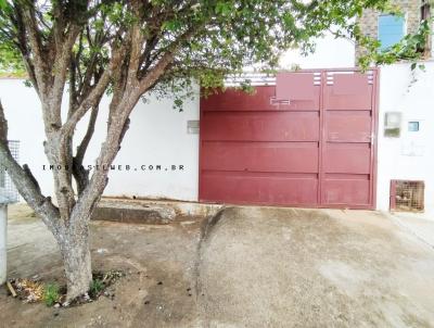 Casa para Venda, em So Jos do Rio Pardo, bairro Jardim Aeroporto, 2 dormitrios, 2 banheiros, 1 vaga