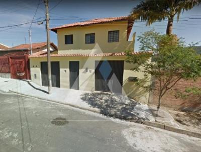 Casa para Venda, em Poos de Caldas, bairro Jardim Campos Elsios, 2 dormitrios, 2 banheiros, 1 sute, 1 vaga