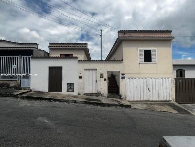 Casa para Venda, em Santo Antnio do Monte, bairro Sinha Linhares, 2 dormitrios, 1 banheiro, 1 vaga