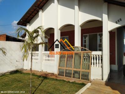 Casa para Venda, em guas de Santa Brbara, bairro Vila Cantizani, 3 dormitrios, 2 banheiros, 2 vagas