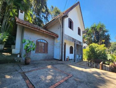 Casa para Venda, em Terespolis, bairro Panorama, 5 dormitrios, 4 banheiros, 1 sute, 4 vagas