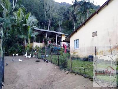Chcara para Venda, em Caraguatatuba, bairro Pegorelli, 1 dormitrio, 2 banheiros, 1 vaga