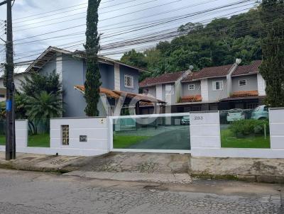 Casa em Condomnio Mobiliada para Locao, em Joinville, bairro Nova Braslia, 2 dormitrios, 2 banheiros, 2 vagas