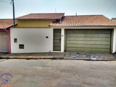 Casa para Venda, em Alfenas, bairro Vila Betnia, 3 dormitrios, 2 banheiros, 1 sute, 2 vagas