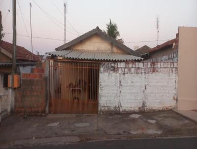 Casa para Venda, em Getulina, bairro Vila Bana, 3 dormitrios, 2 banheiros