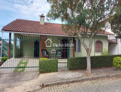 Casa para Venda, em Terespolis, bairro Panorama, 4 dormitrios, 3 banheiros, 1 sute, 2 vagas