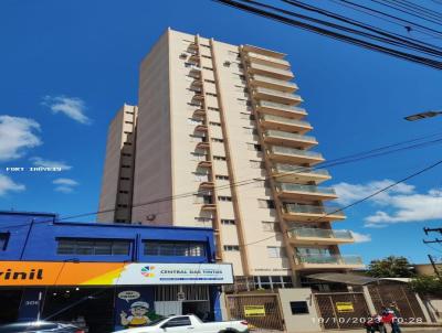 Apartamento para Locação, em Ourinhos, bairro Centro, 3 dormitórios, 2 banheiros, 1 suíte, 1 vaga