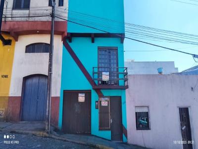 Sobrado para Venda, em Canguu, bairro Centro, 3 dormitrios, 2 banheiros, 1 vaga