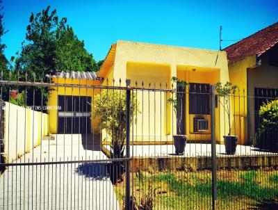 Casa para Venda, em Charqueadas, bairro Aos Finos Piratini, 2 dormitrios, 2 banheiros, 1 sute, 1 vaga