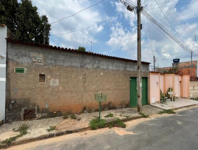 Casa para Venda, em Montes Claros, bairro Alto Floresta, 2 dormitrios, 1 banheiro, 2 vagas