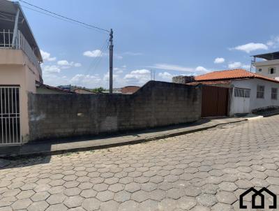 Casa para Venda, em Formiga, bairro Alvorada, 4 dormitrios, 1 banheiro, 3 vagas