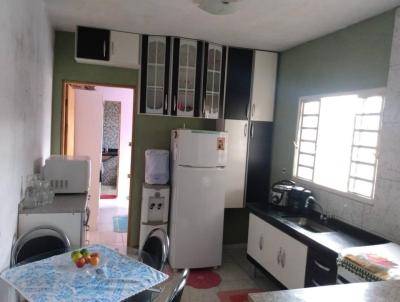 Casa para Venda, em Itu, bairro Ch�caras Primavera, 1 banheiro, 2 su�tes, 3 vagas