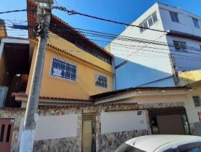 Sobrado para Venda, em Maca, bairro Alto Cajueiros, 2 dormitrios, 2 banheiros