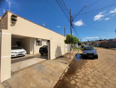 Casa para Venda, em Santo Antônio da Platina, bairro CHACARA MORALINA, 3 dormitórios, 3 banheiros, 1 suíte, 2 vagas