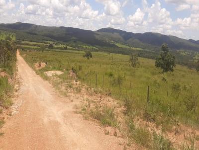 Fazenda para Venda, em Paracatu, bairro rea Rural de Paracatu