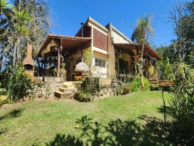 Casa para Venda, em Terespolis, bairro Jardim Salaco, 4 dormitrios, 4 banheiros, 3 sutes, 10 vagas