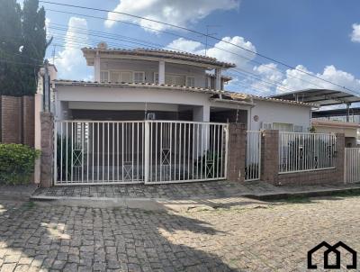 Casa para Venda, em Formiga, bairro Santo Antnio, 4 dormitrios, 2 banheiros, 1 sute, 2 vagas