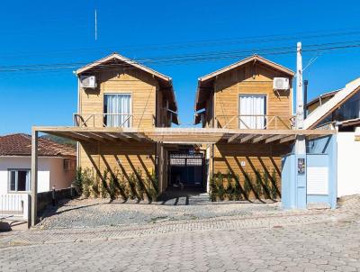 Apartamento para Temporada, em Bombinhas, bairro Zimbros, 2 dormitrios, 1 banheiro, 1 vaga