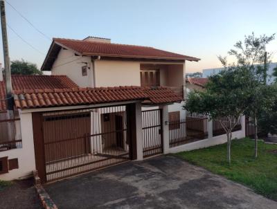 Casa para Venda, em Chapec, bairro Bairro Jardim Itlia, 3 dormitrios, 3 banheiros, 1 sute, 4 vagas