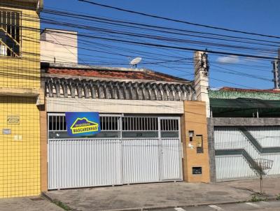 Casa para Locação, em Feira de Santana, bairro CAPUCHINHOS, 4 dormitórios, 2 banheiros, 1 suíte, 2 vagas